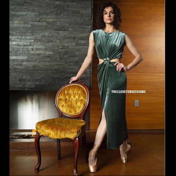 💚 ZARA Emerald Cut Out Midi Dress with Buckle Detail NWT 💚 - Picture 14 of 16